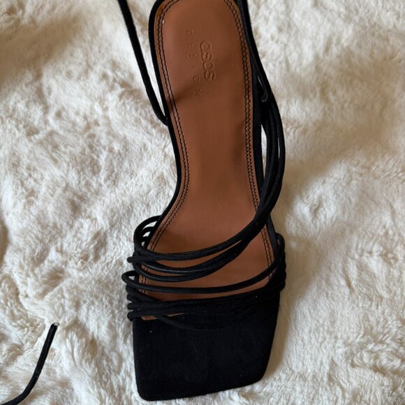 Black Strappy Lace Up Tie Wide Fit Heels - Picture 9 of 9
